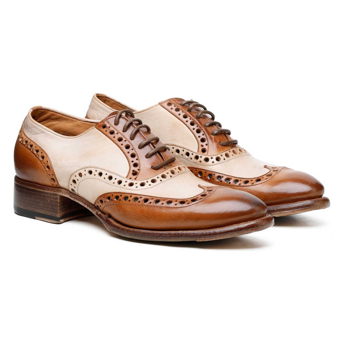 Two-tone leather Oxford shoes