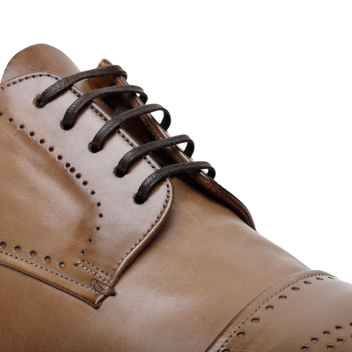 Brogue leather Derby shoes