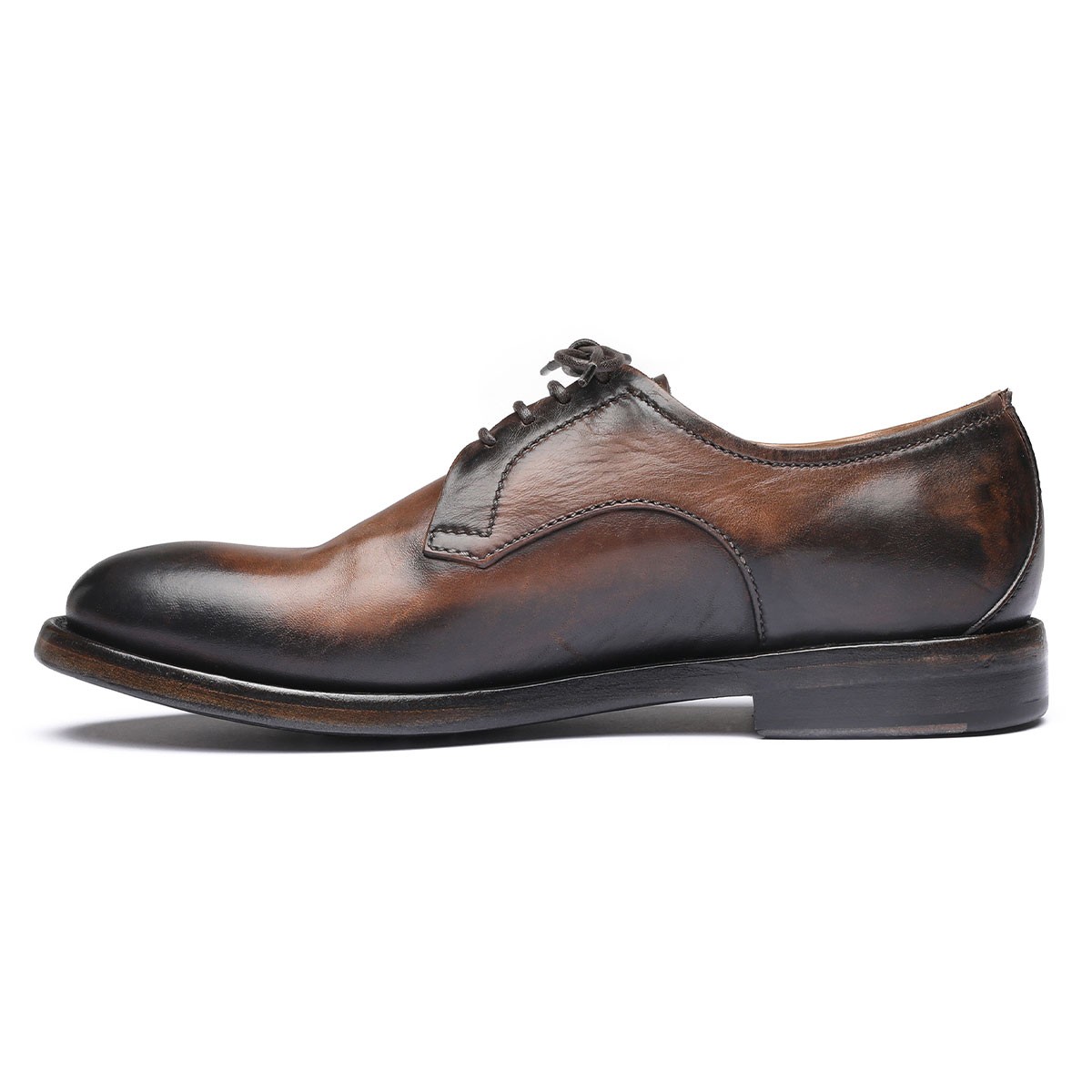 Brown leather Derby shoes